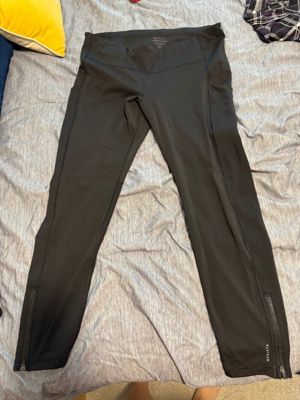 Athleta XL T workout pants